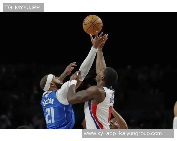 独行侠对阵活塞首发阵容揭晓加福德迎来赛季首秀期待弗拉格克莱华盛顿克里斯蒂表现