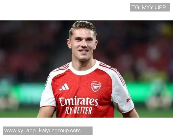 阿尔特塔之子加布里埃尔在阿森纳U17展现锋线才华年仅16岁踢右边锋