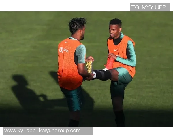 阿斯报道米兰接近1000万报价桑托斯19岁左后卫索萨萨仁车也表达兴趣